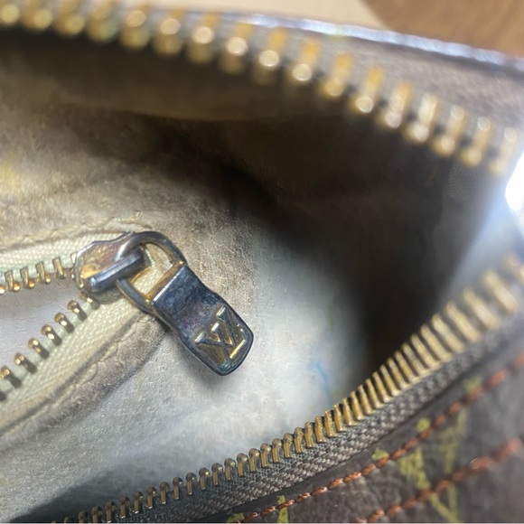 Louis Vuitton Monogram Papillon 30 - Picture 12 of 13